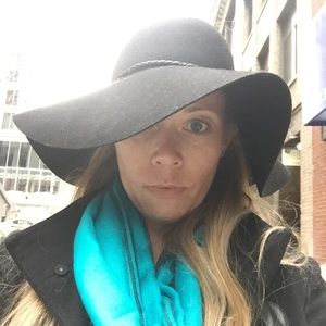 Meet your Posher, Chantelle